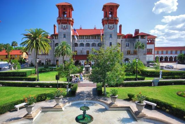 180 Venetian Blvd, St Augustine, FL 32095