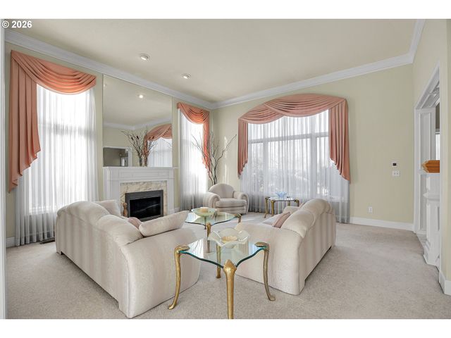 822 Nw TURNBERRY Ter, Beaverton, OR 97006