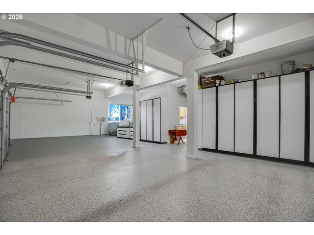 822 Nw TURNBERRY Ter, Beaverton, OR 97006