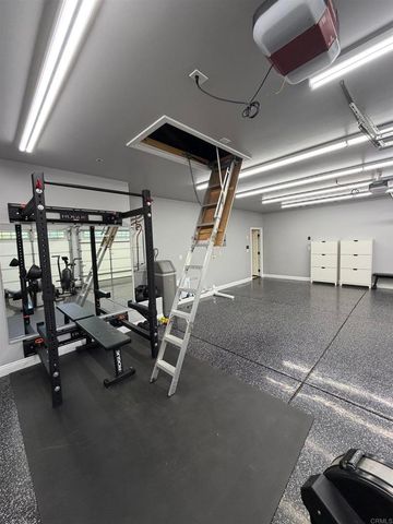 1285 S Stage Coach Ln, Fallbrook, CA 92028