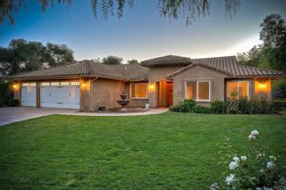 1285 S Stage Coach Ln, Fallbrook, CA 92028