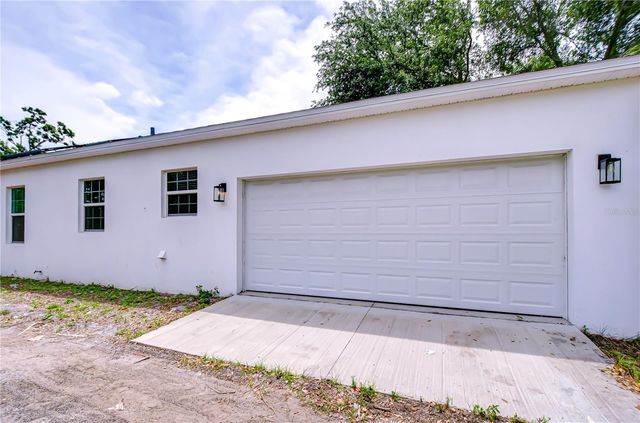 1051 44TH STREET S, St Petersburg, FL 33711