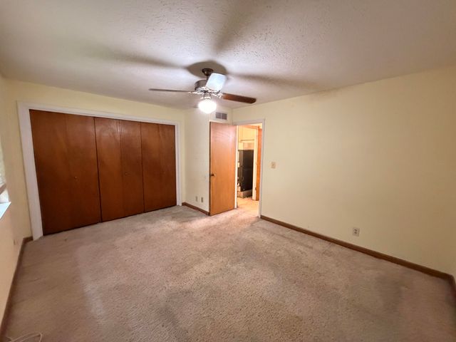 6459 Summerfield Drive, Florence, KY 41042