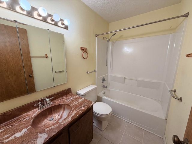 6459 Summerfield Drive, Florence, KY 41042