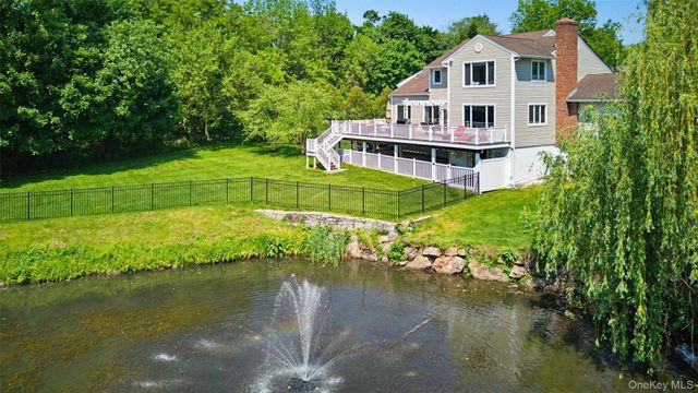 9 Briga Lane, White Plains, NY 10605