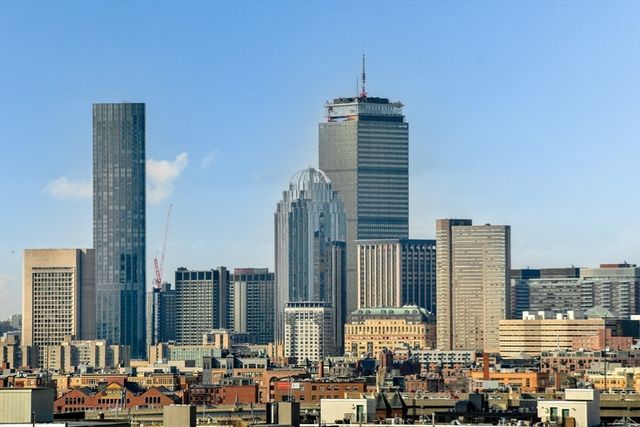529 E Broadway 4, Boston, MA 02127
