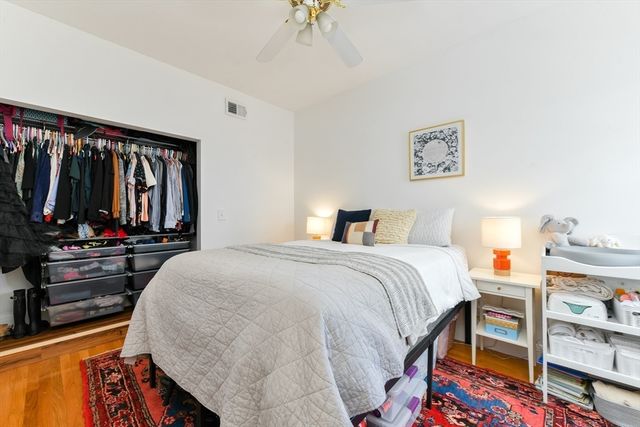 529 E Broadway 4, Boston, MA 02127