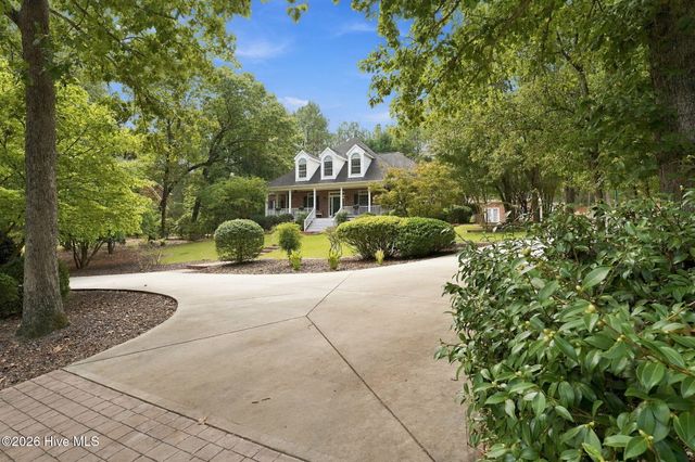 15 Dove Run, Pinehurst, NC 28374