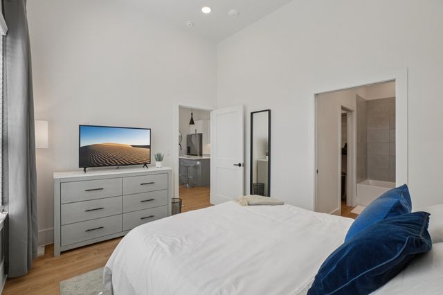 6418 Maple Avenue 307, Dallas, TX 75235