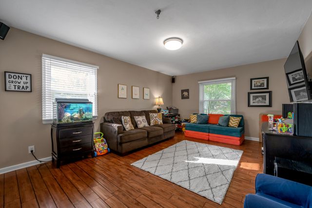 352 Albany Road, Lexington, KY 40503