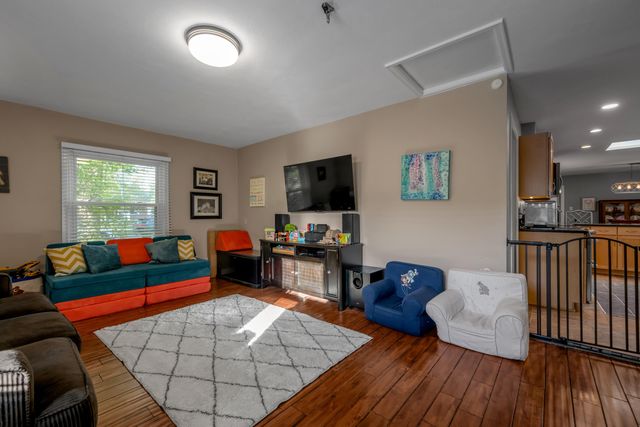 352 Albany Road, Lexington, KY 40503