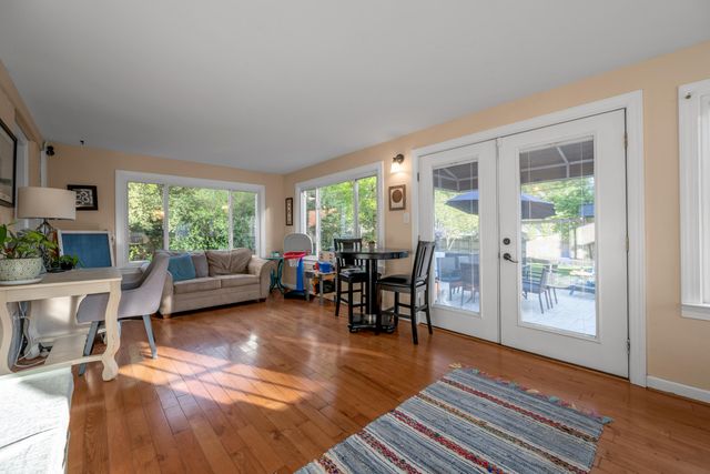 352 Albany Road, Lexington, KY 40503
