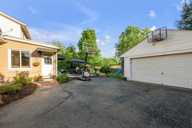 352 Albany Road, Lexington, KY 40503