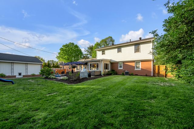 352 Albany Road, Lexington, KY 40503