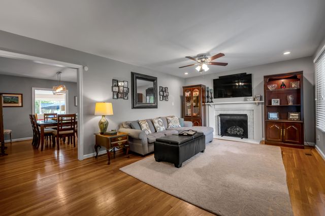 352 Albany Road, Lexington, KY 40503
