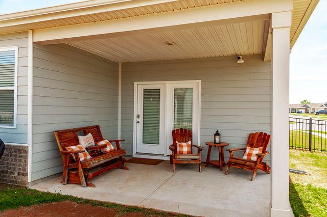 5012 Espy Ave, White House, TN 37188