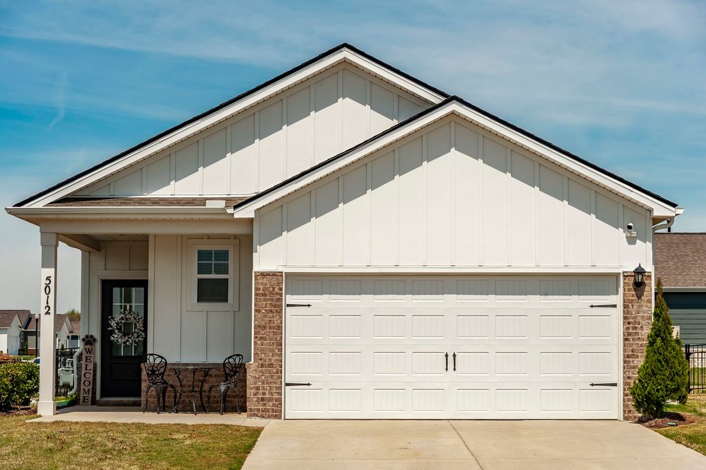 5012 Espy Ave, White House, TN 37188