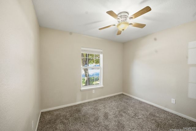 6810 Luckey, San Antonio, TX 78252