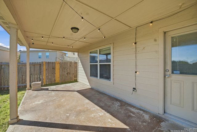 6810 Luckey, San Antonio, TX 78252