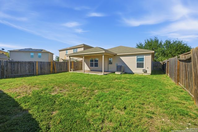 6810 Luckey, San Antonio, TX 78252