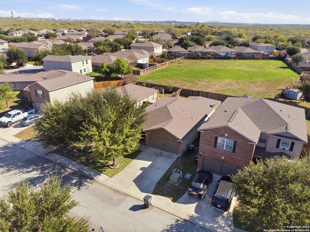 6810 Luckey, San Antonio, TX 78252