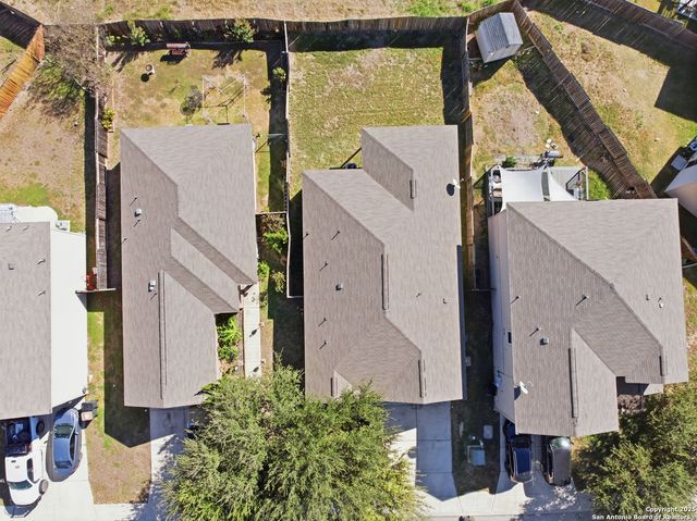 6810 Luckey, San Antonio, TX 78252