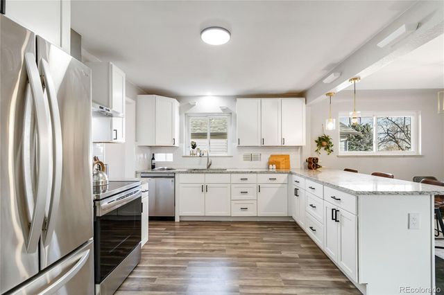 7675 W 25th Avenue, Lakewood, CO 80214