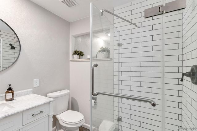7675 W 25th Avenue, Lakewood, CO 80214