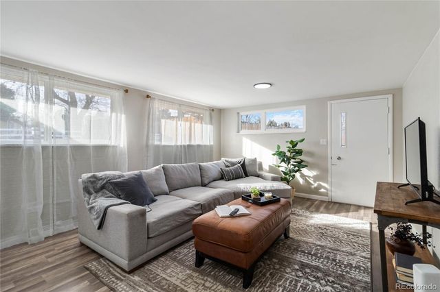 7675 W 25th Avenue, Lakewood, CO 80214