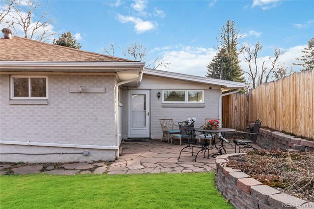 7675 W 25th Avenue, Lakewood, CO 80214