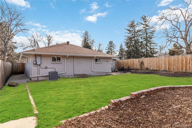7675 W 25th Avenue, Lakewood, CO 80214