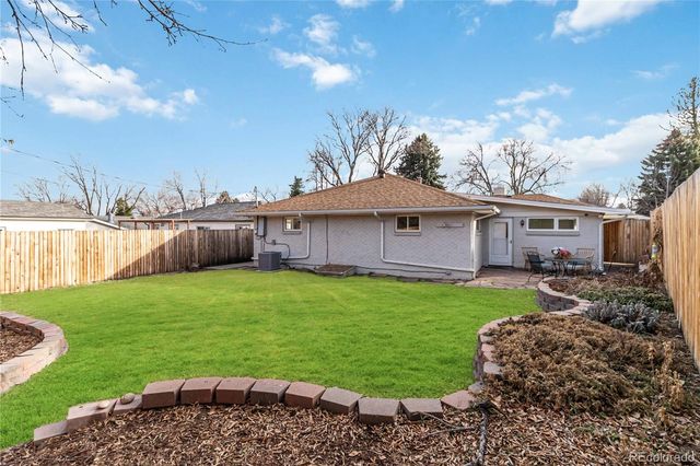 7675 W 25th Avenue, Lakewood, CO 80214