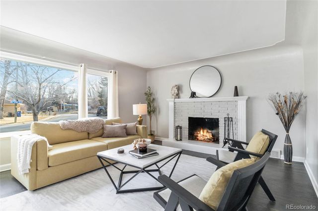 7675 W 25th Avenue, Lakewood, CO 80214