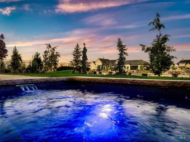 976 N Morehouse Ave, Eagle, ID 83616
