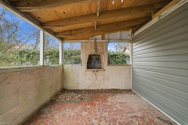 605 Carraway CT, Norfolk, VA 23505