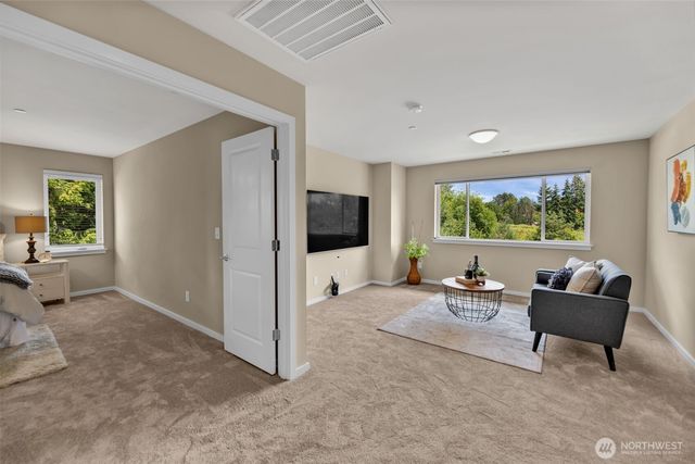 10526 SE 277th Place, Kent, WA 98030