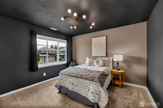 10526 SE 277th Place, Kent, WA 98030