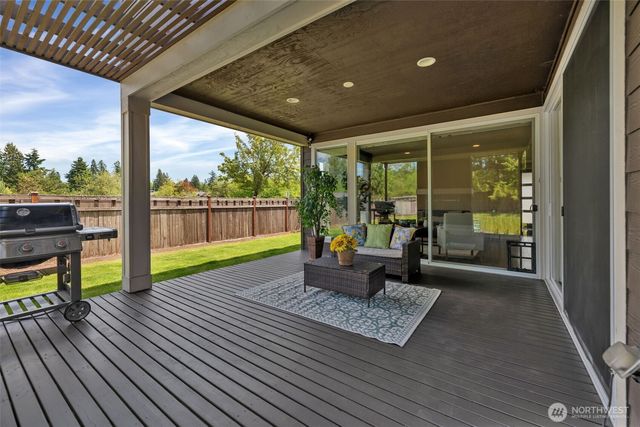 10526 SE 277th Place, Kent, WA 98030