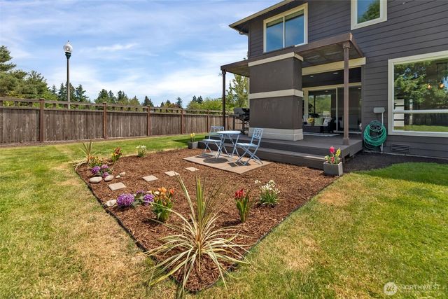10526 SE 277th Place, Kent, WA 98030