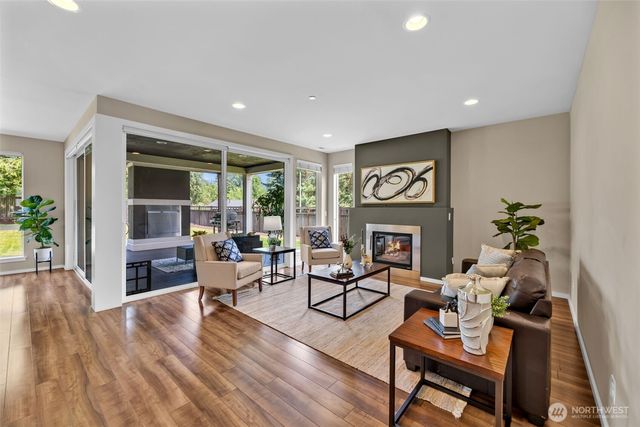 10526 SE 277th Place, Kent, WA 98030