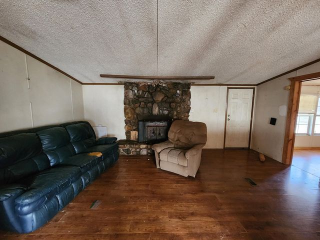 3909 Longdale Furnance RD, Clifton Forge, VA 24422