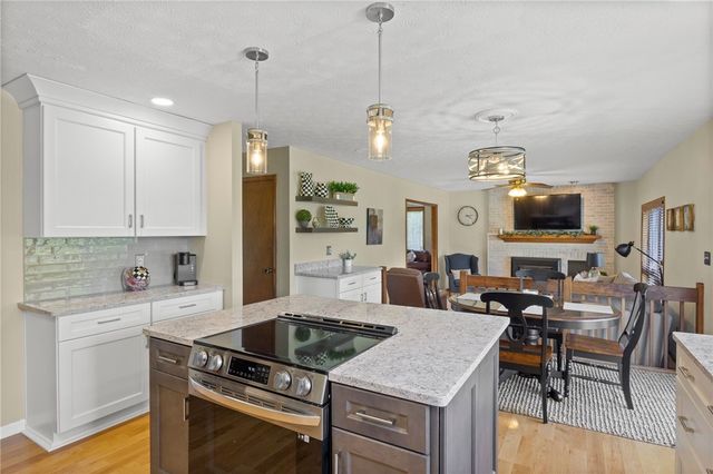 122 Galvin Court, Farmington, NY 14425