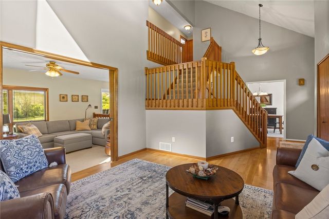 122 Galvin Court, Farmington, NY 14425