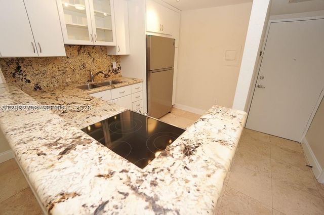 1228 West Ave 513, Miami Beach, FL 33139