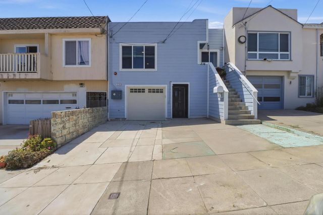 216 Rio Verde Street, Daly City, CA 94014