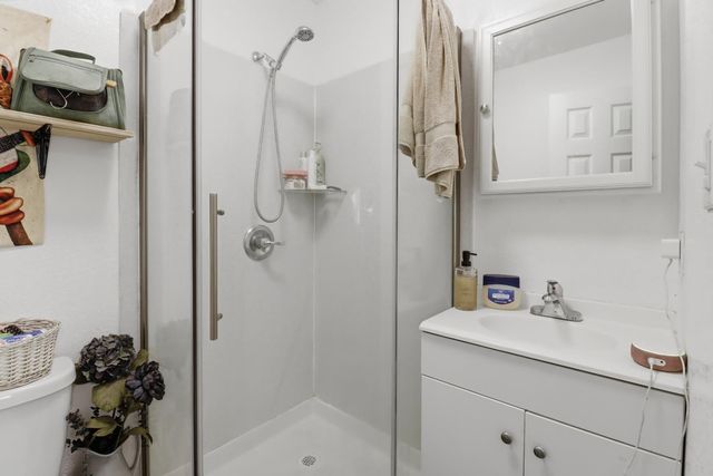 216 Rio Verde Street, Daly City, CA 94014