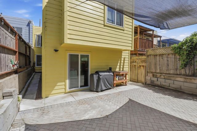 216 Rio Verde Street, Daly City, CA 94014