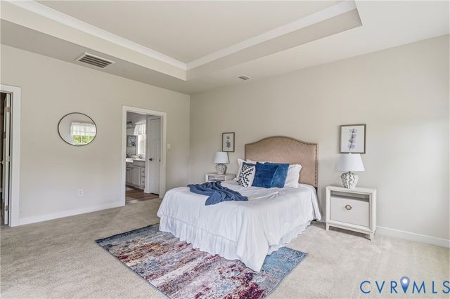 7981 Winter Fog Dr, New Kent, VA 23124