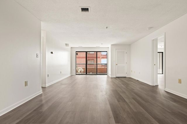 3920 Mystic Valley Pkwy 816, Medford, MA 02155
