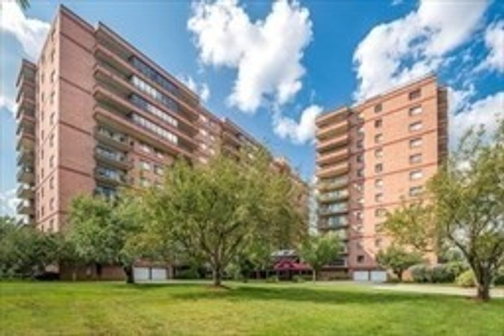 3920 Mystic Valley Pkwy 816, Medford, MA 02155